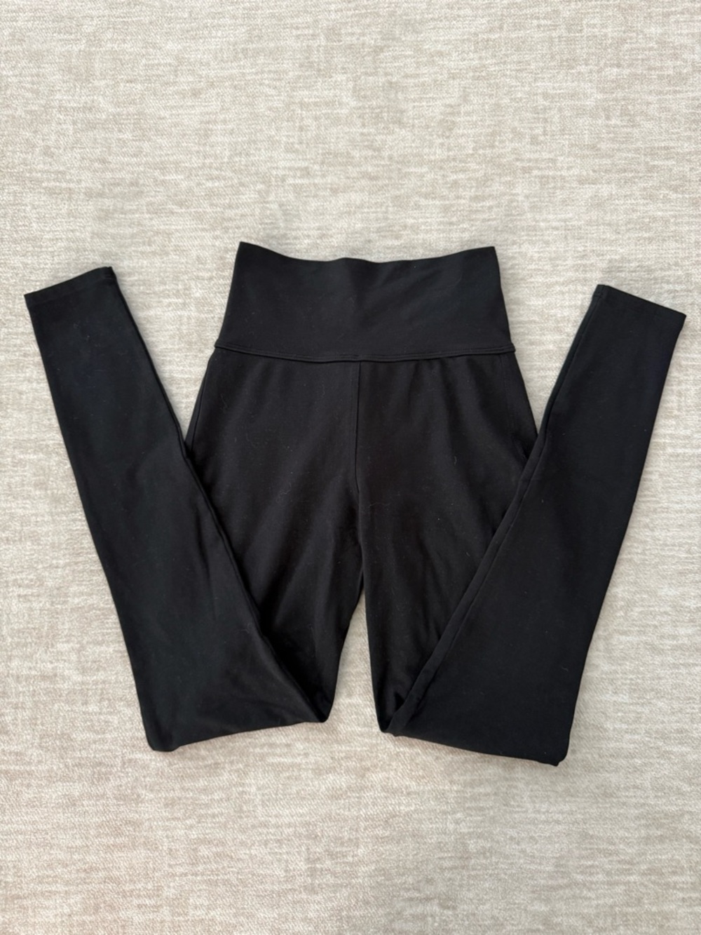 Bombshell Sportswear Sexy Back Legging — Black - Picture 5 of 9